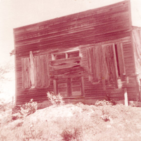 The boarded up Peterson Haydock Store in a 1950 photo